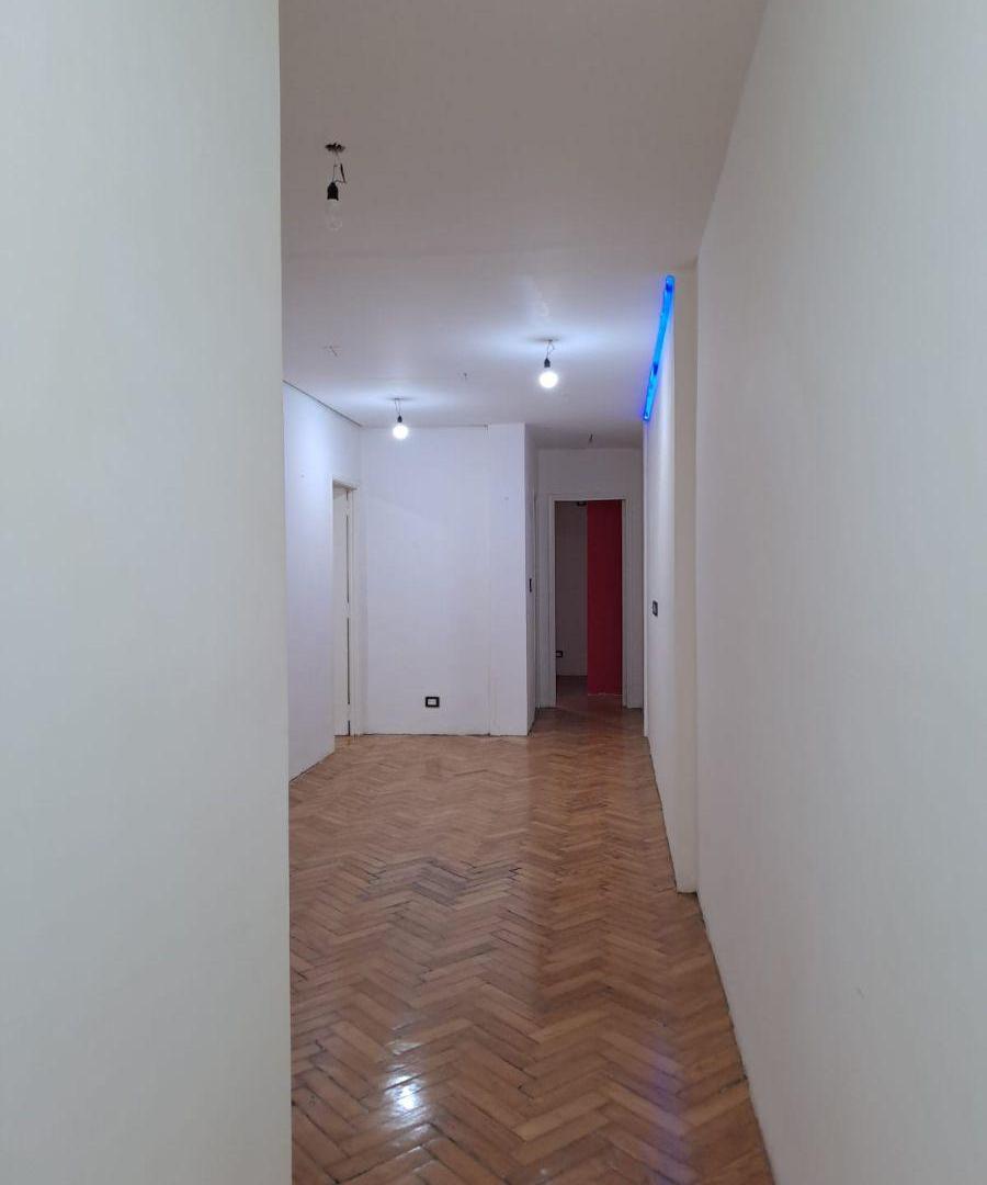 Foto de Departamento 3 ambientes apto crédito y profesional en Monserrat, imagen 2