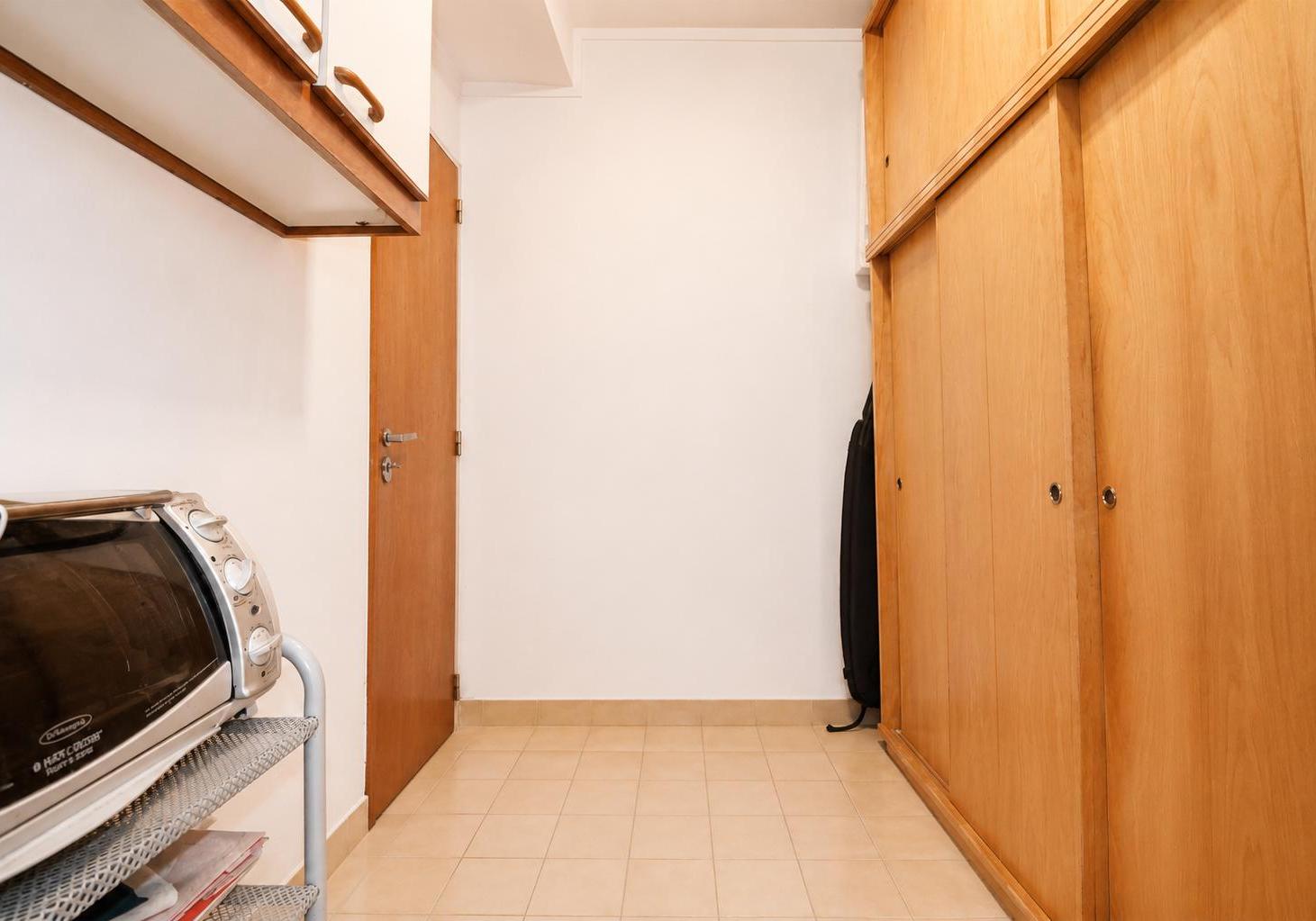 Foto de Alquiler Departamento Piso de 4 Ambientes con Dependencia y 2 Cocheras, imagen 1