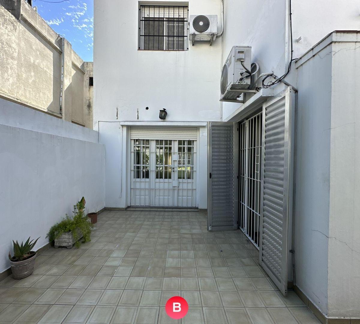 Casa 4 Ambientes. | Caranday 885 1