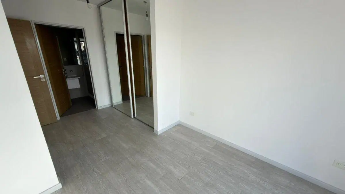 3 AMBIENTES ESTRENAR CON TERRAZA Y COCHERA 3