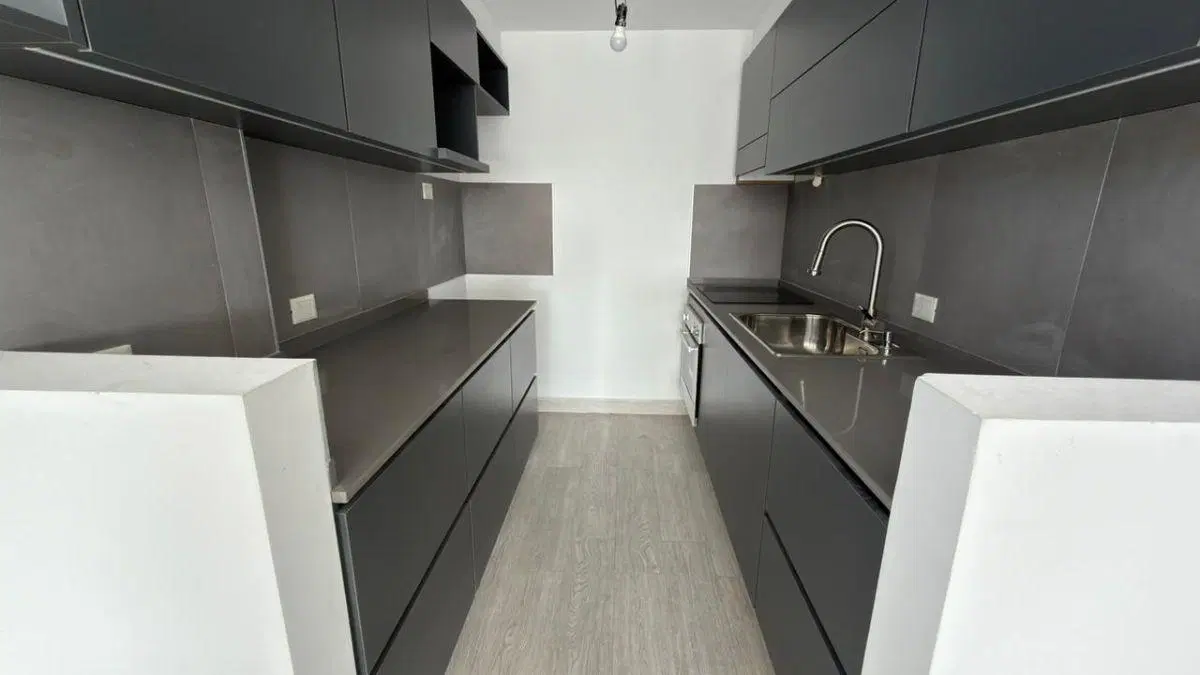 3 AMBIENTES ESTRENAR CON TERRAZA Y COCHERA 5