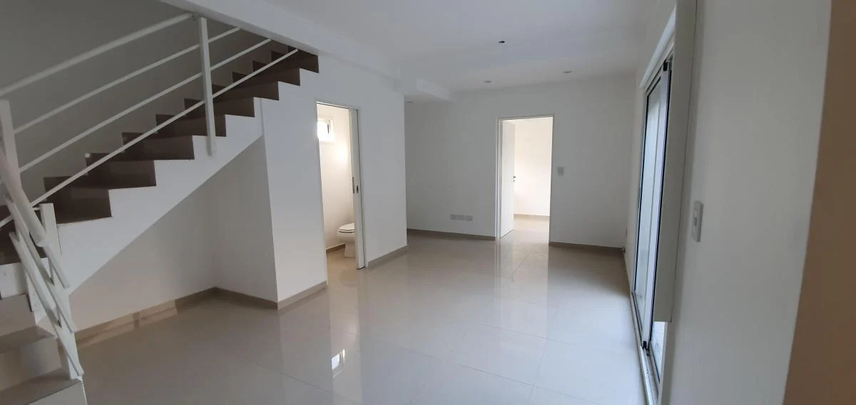 Foto de PH -- 3 AMB -- A ESTRENAR --DUEÑO -- 1 PISO DUPLEX, imagen 3