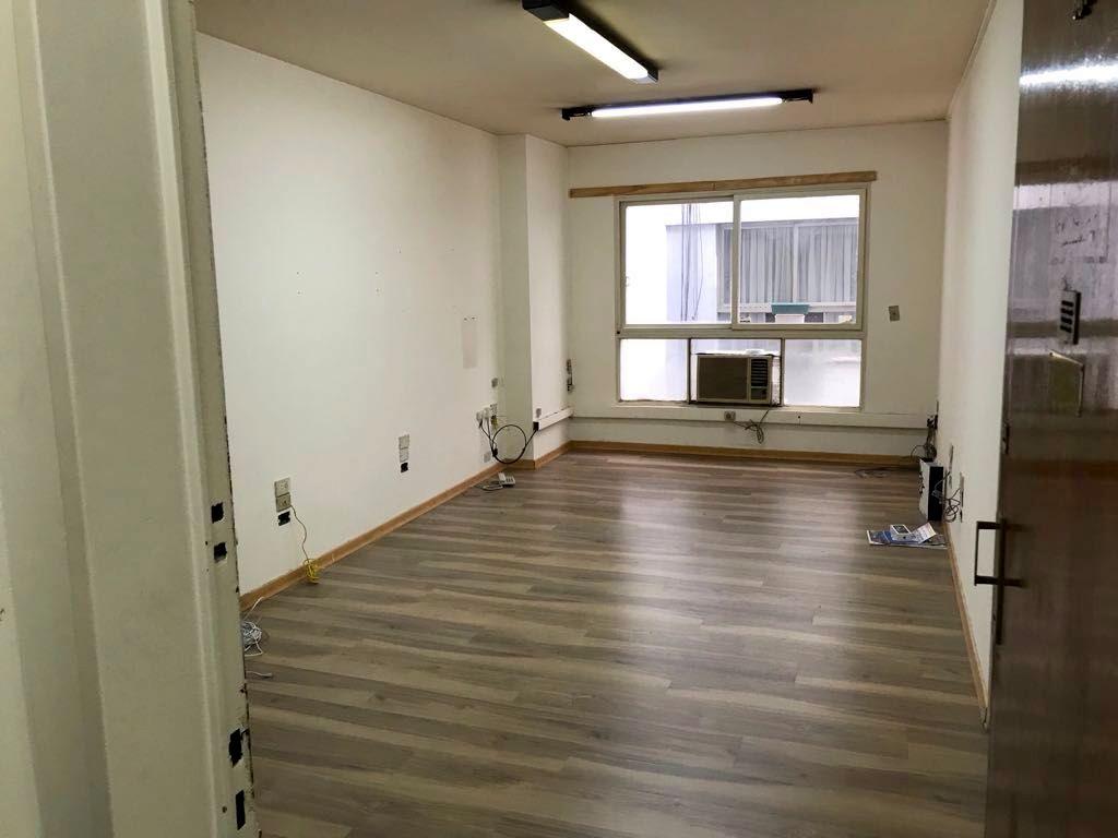Foto de Maipú 400 entre Lavalle y Av. Corrientes Oficina en venta. 22 m2. 2, imagen 3