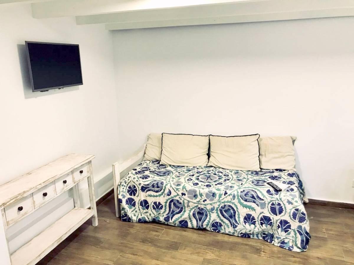 Viamonte Al 2200. 12 Departamentos Reciclados a Nuevo. 400 m². Venta en Block 4