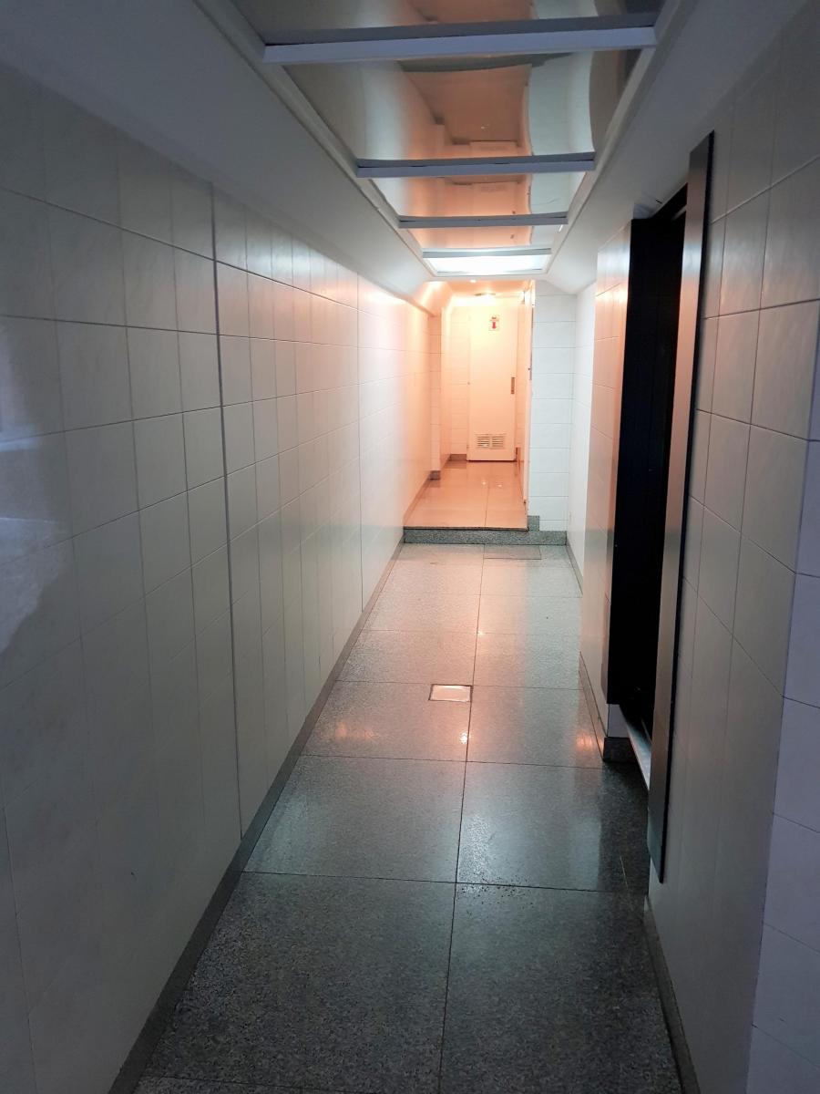 Paraguay al 2000, Barrio Norte. Piso 4. Lateral. 2 ambientes. 33 m2. Dormit en suite. Baño completo.