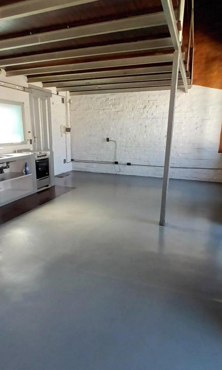 Cochabamba 400 Primer Piso X Escalera Loft 68 m² Dúplex Balcón. Al Frente 1