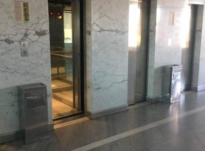 Libertador 700. Piso 6. Contrafrente. Monoambiente. 24 m2. Amoblado y Equipado. 5
