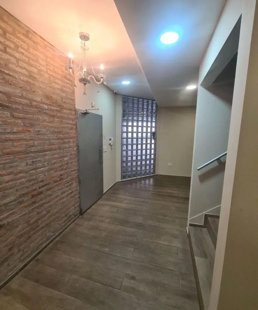 Pasteur 700 A estrenar Monoambiente divisible 40 m2. Al frente Balcón Lavadero Vestidor Muy luminoso 2