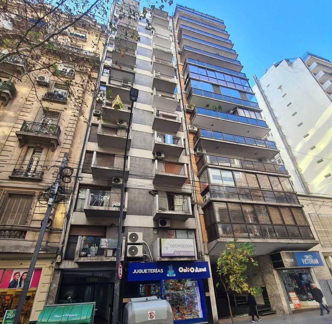 Santa Fe al 3300 y Vidt, Alto Palermo. Piso 8. Interno. Monoambiente dividido. 30 m2. Baño reciclado 8