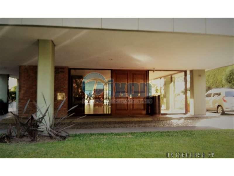 Departamento en San Isidro 5