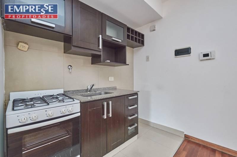Foto de 2 AMBIENTES C/ COCHERA, imagen 3