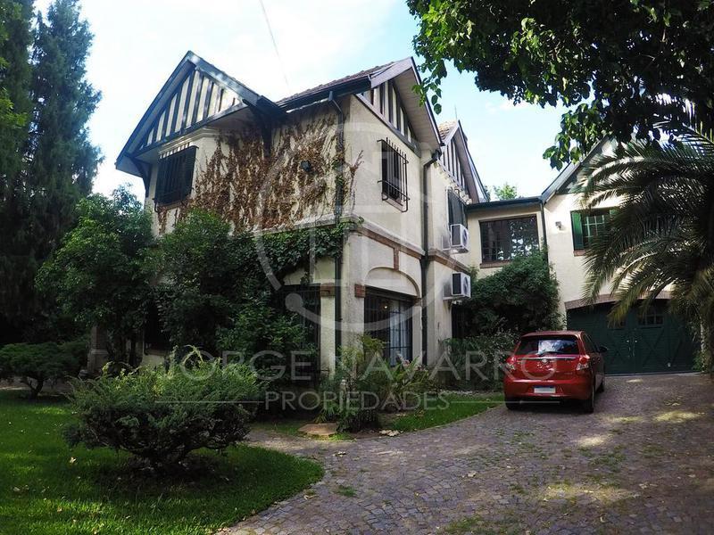 Único Chalet Estilo Ingles - San Andres - Ac Epta Departamentos 1