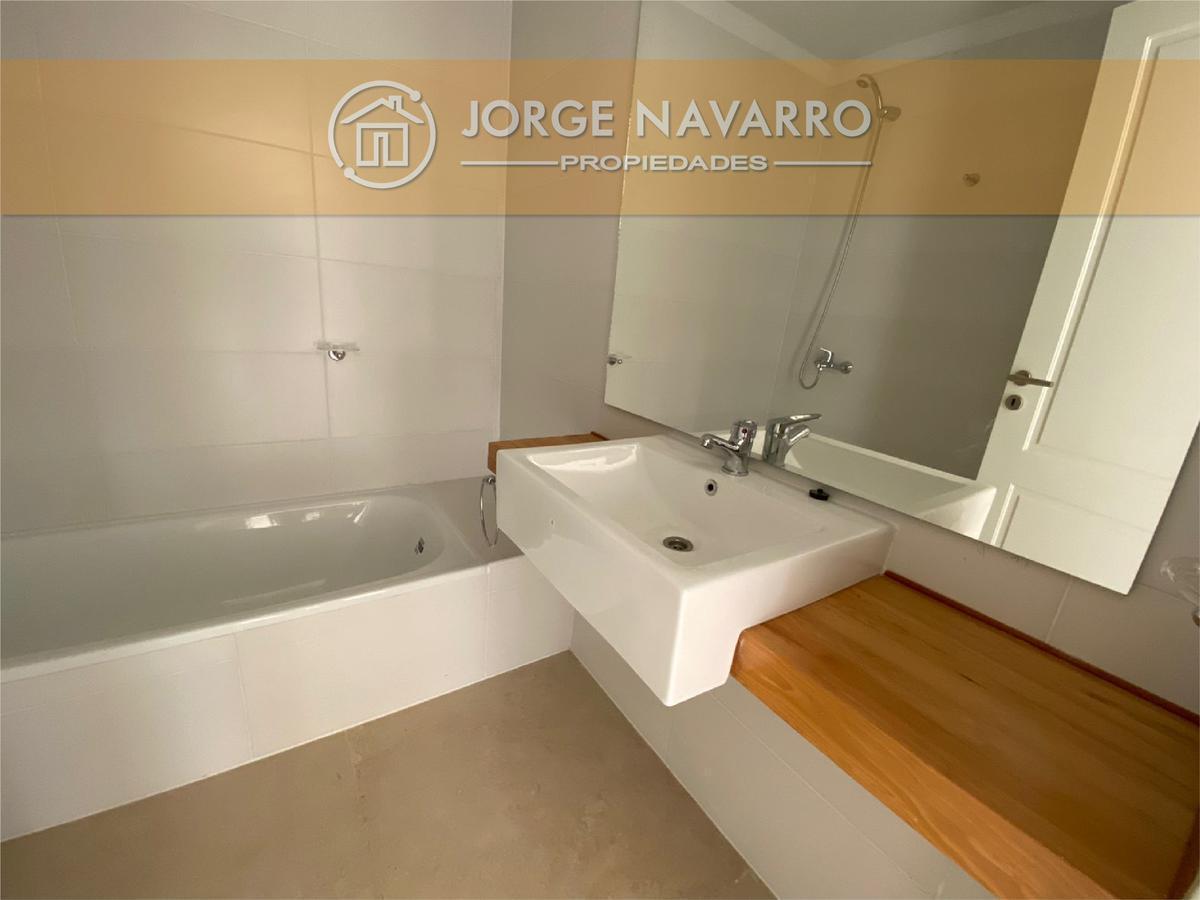 Venta 3 Ambientes con 2 Cocheras a Estrenar! 4