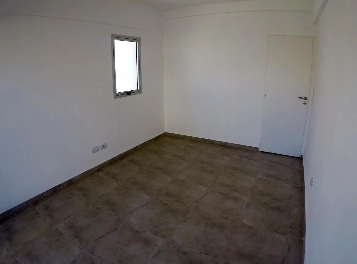 Departamento con cochera en alquiler 1