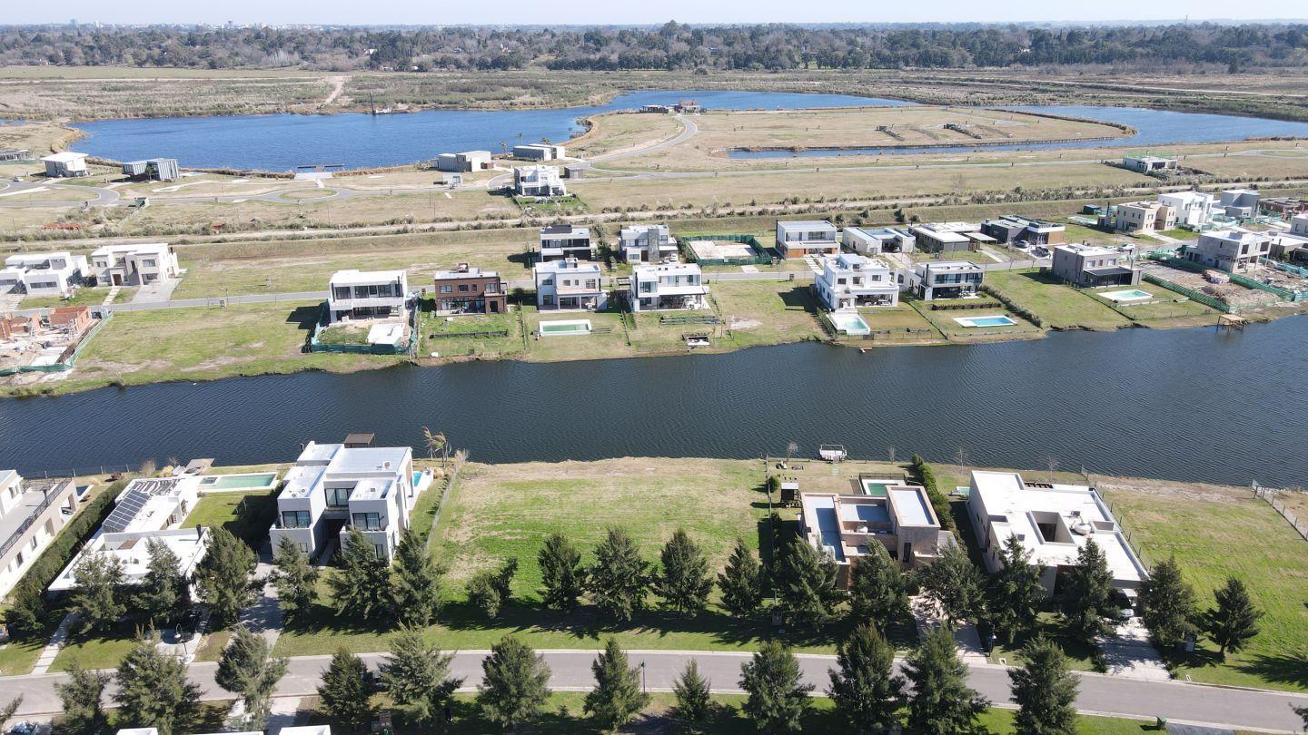 VENTA - LOTE A LA LAGUNA - EL NAUDIR, ESCOBAR