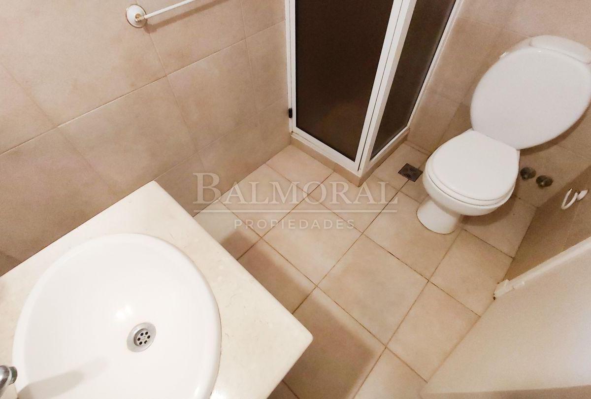 Foto de Venta de casa de 3 dormitorios en Pinamar Norte frente al centro, imagen 4
