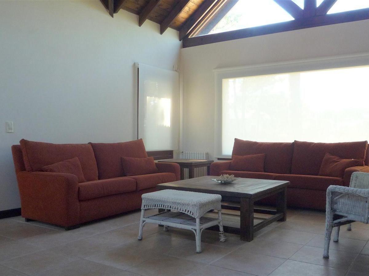 Casa en Venta - Pinamar, Zona Norte -