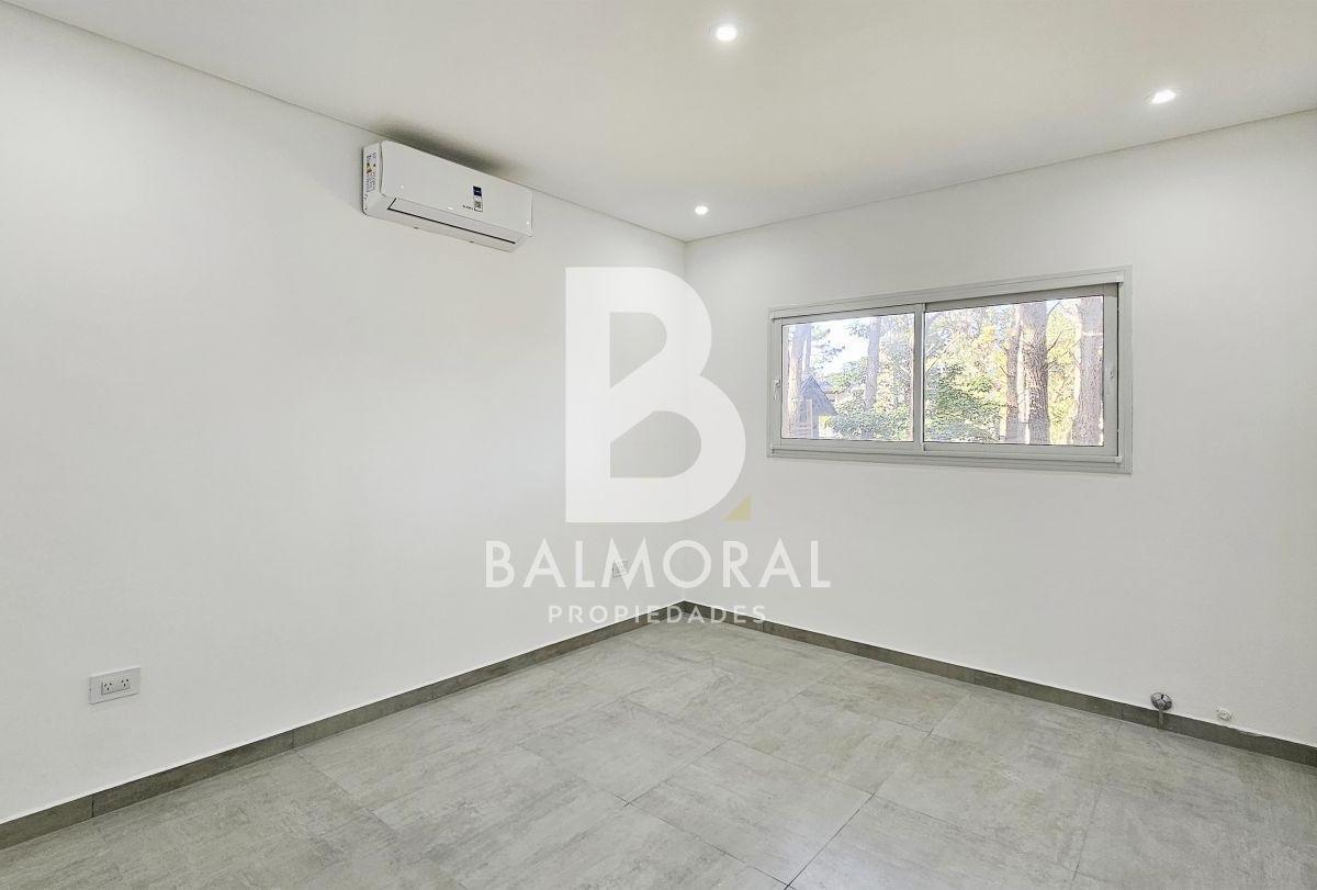 Casa 3 ambientes. | Eneas al 2700
