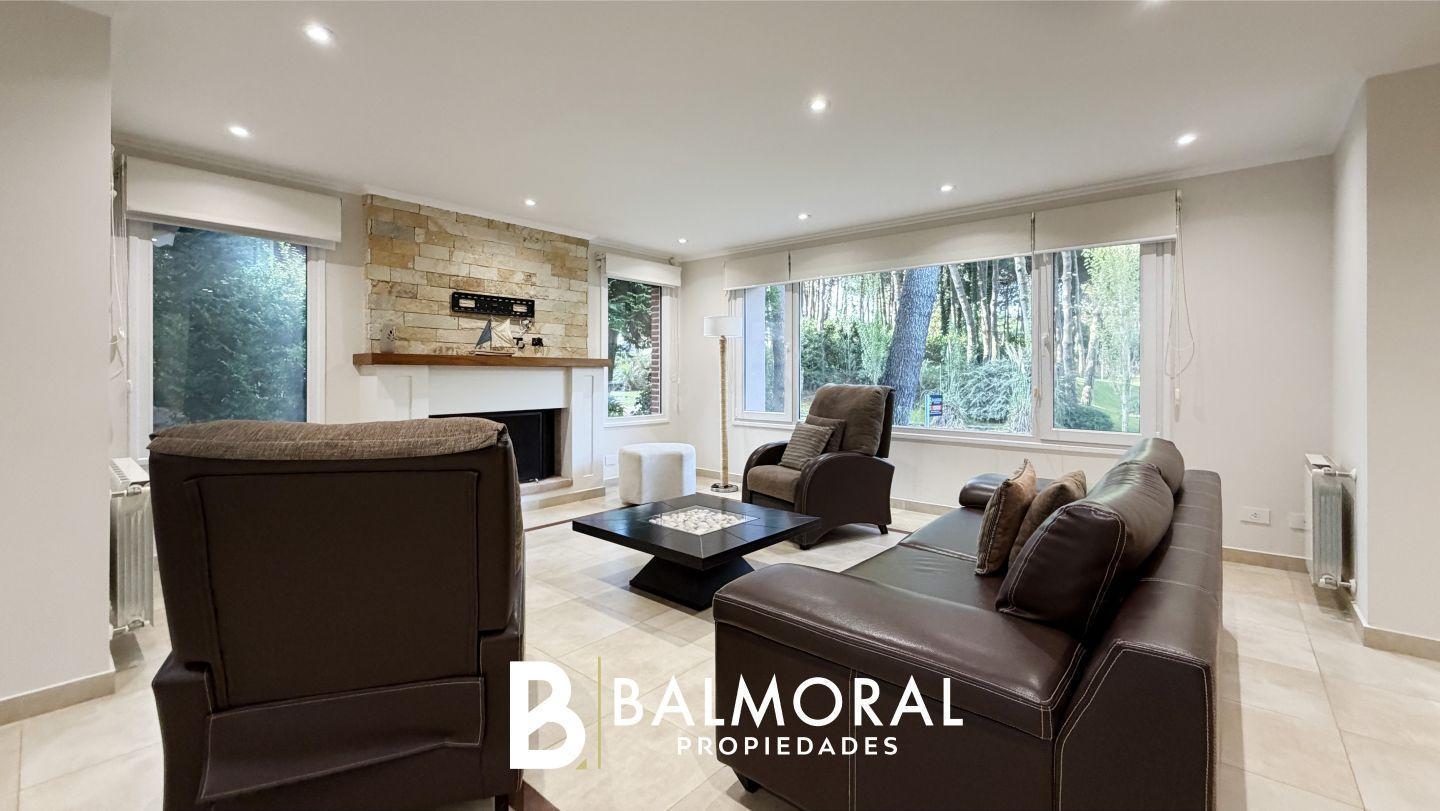 Foto de Casa en VENTA de 5 ambientes en Norte Tennis, Pinamar Norte., imagen 4