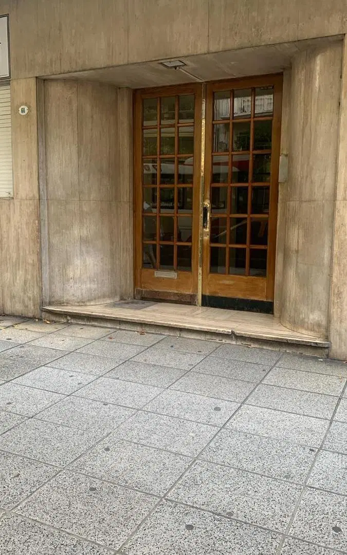 Departamento en venta en Caballito de 4 ambientes con dependencia 3
