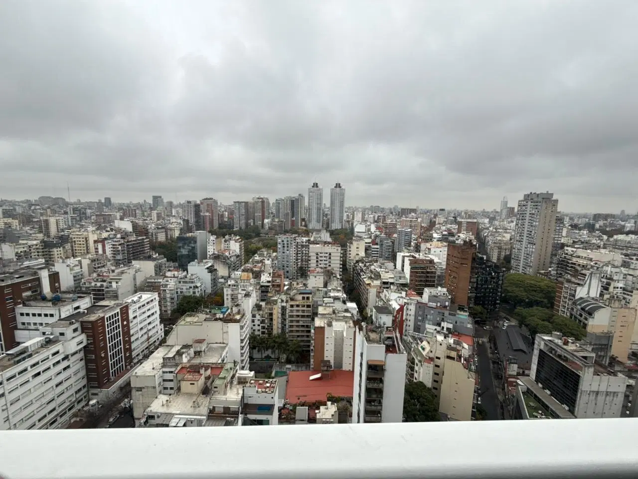 Departamento en alquiler de 3 ambientes en Palermo Chico con balcón 2