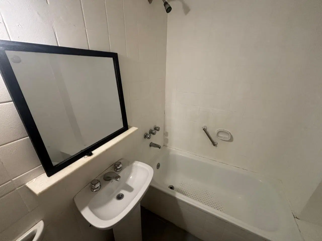 Departamento en alquiler en San Nicolás con palier privado 4