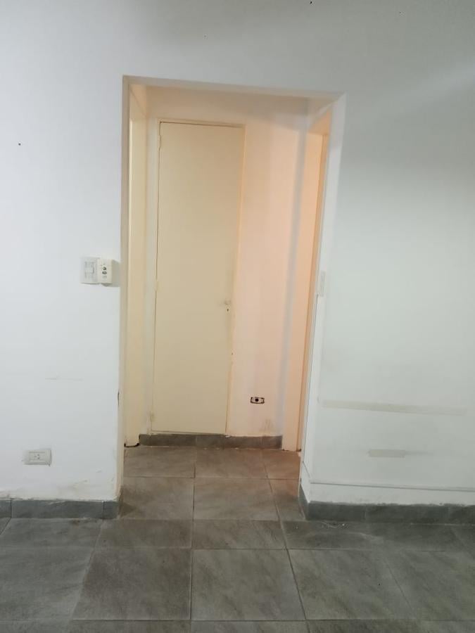 Foto de Monoambiente en Alquiler en San Nicolás, Con Patio, imagen 5