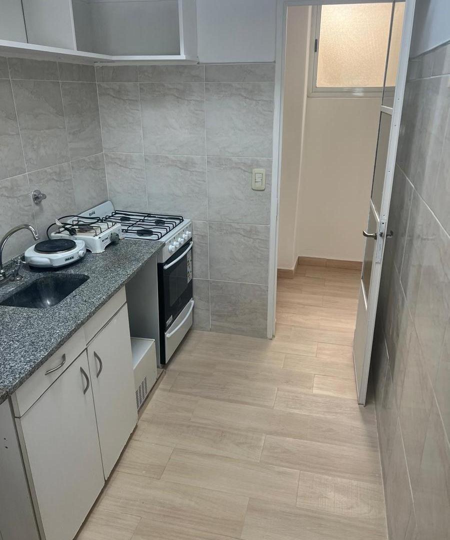 Foto de Departamento en venta 3 amb al frente con balcon - Centro, CABA, imagen 4