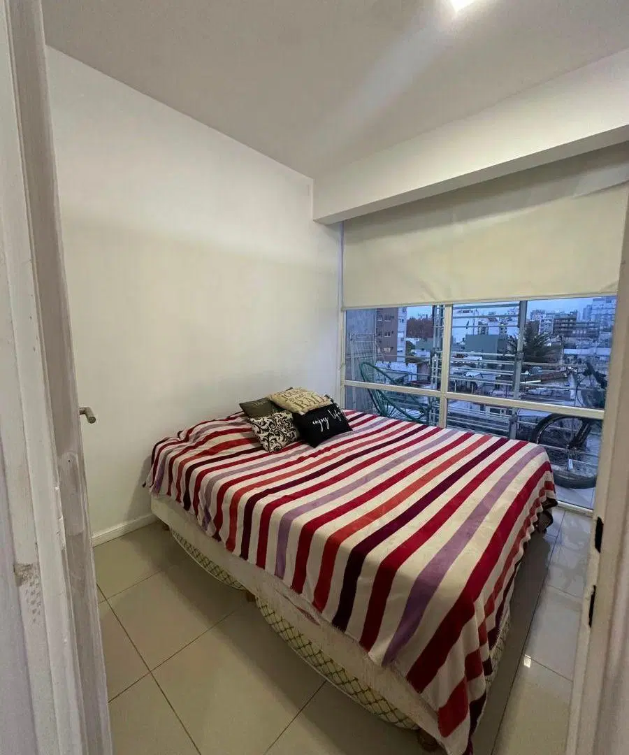 2 amb. luminoso en Almagro · Balcón, AA y cocina equipada 8