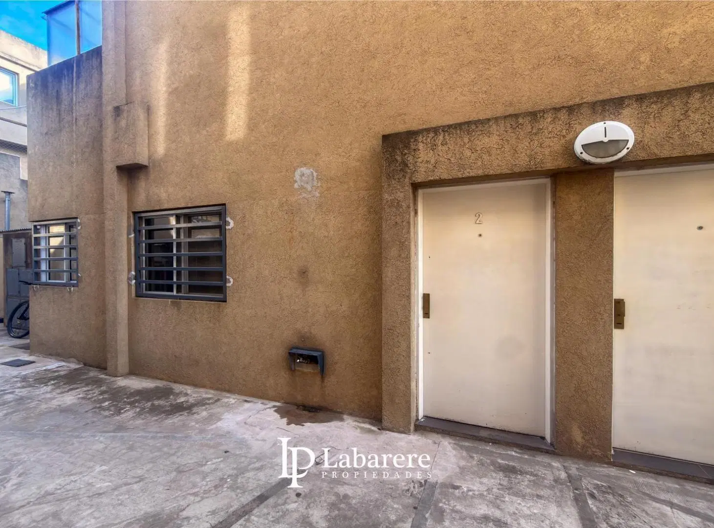 Departamento en San Justo, planta baja, dos ambientes. 1