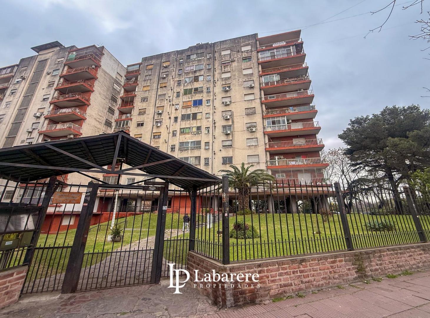 Foto de Departamento en venta en Villa Celina – 3 ambientes refaccionado con, imagen 4