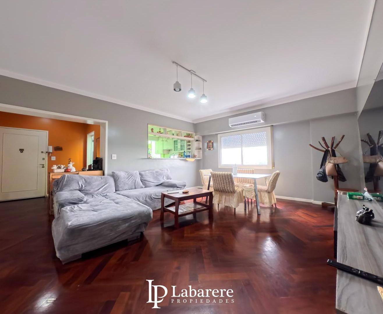 Foto de Departamento en venta en Villa Celina – 3 ambientes refaccionado con, imagen 2