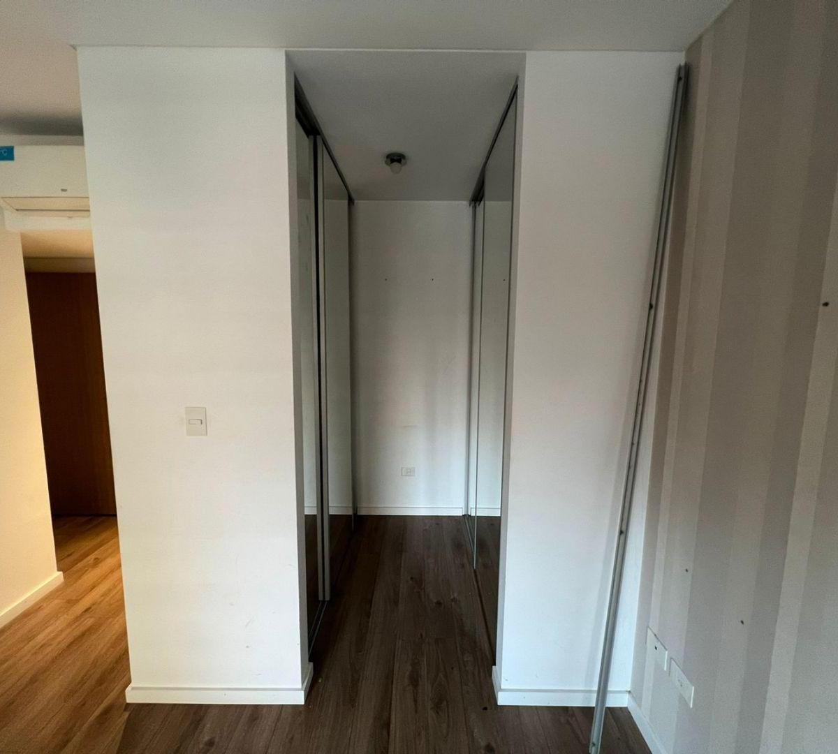 Venta 4 Ambientes Villa Luro 5
