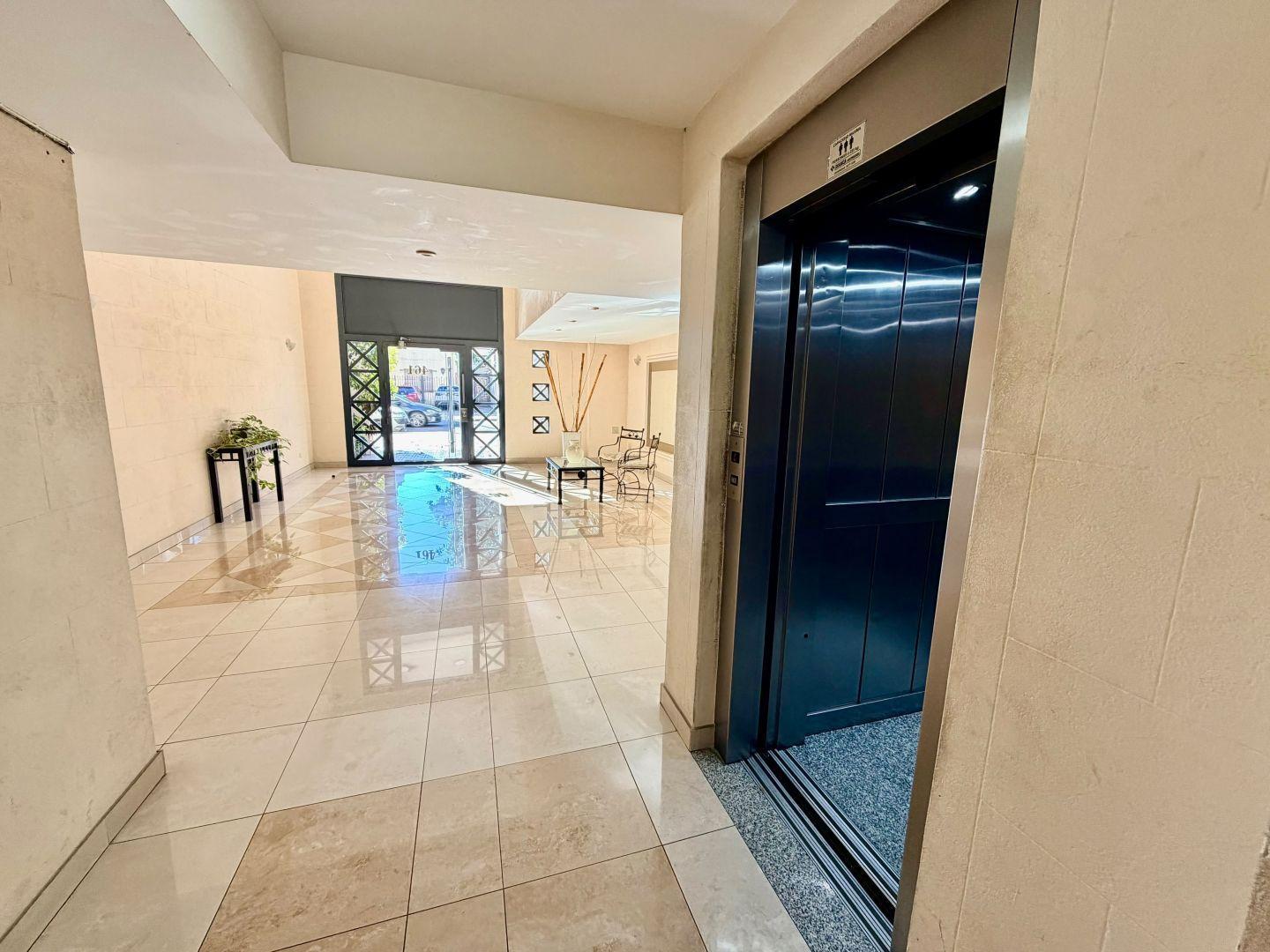 Foto de Venta Monoambiente con Cochera Cubierta, Villa Luro, CABA, imagen 2