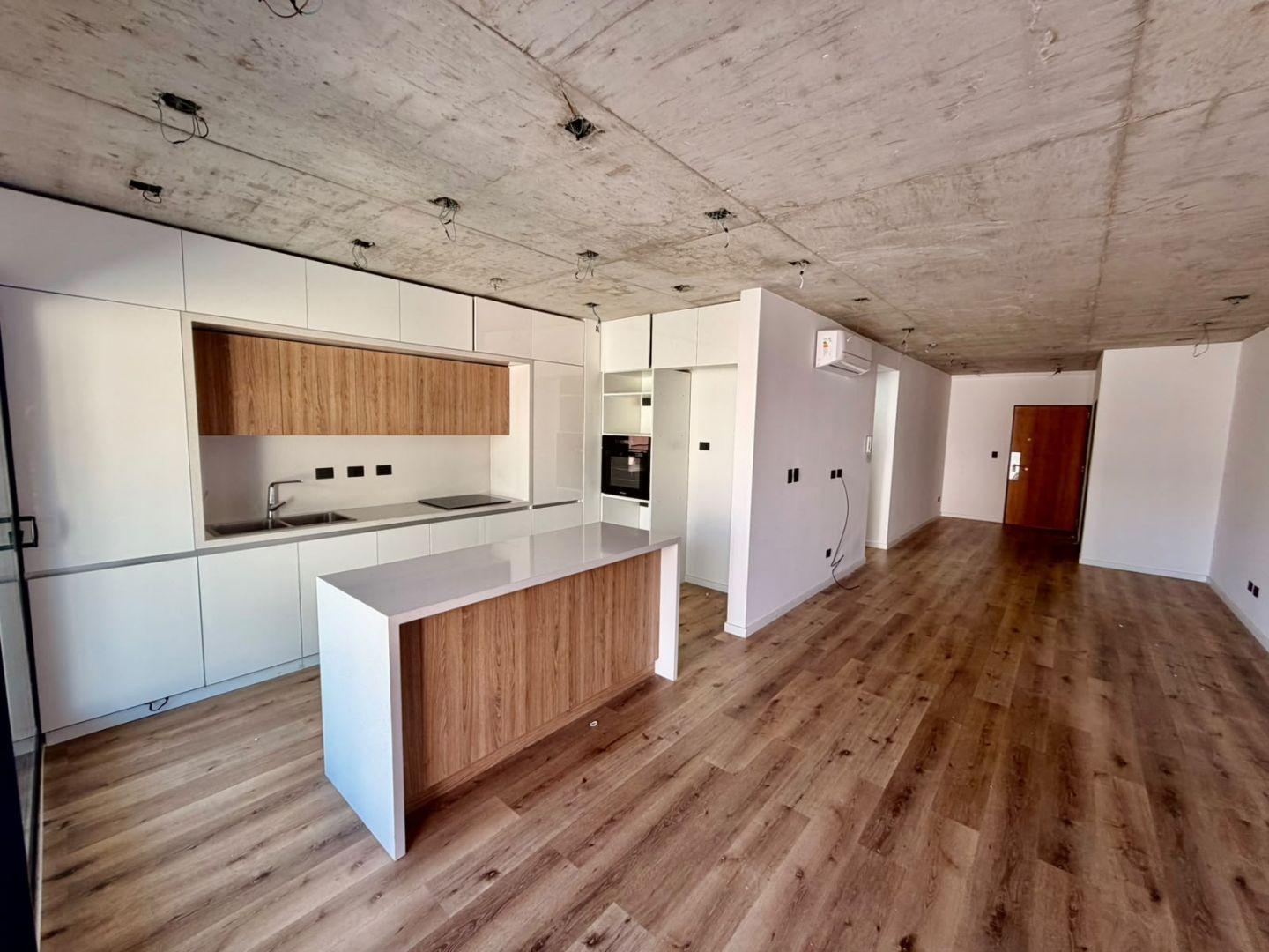 Foto de Alquiler Departamento 4 Ambientes con Cochera, Liniers, imagen 3