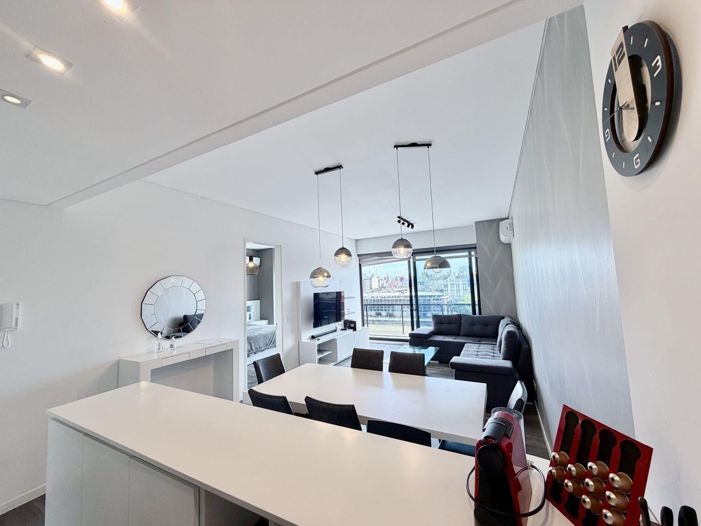 Foto de Venta 2 ambientes Premium The Link Towers Puerto Madero con Cochera, imagen 4