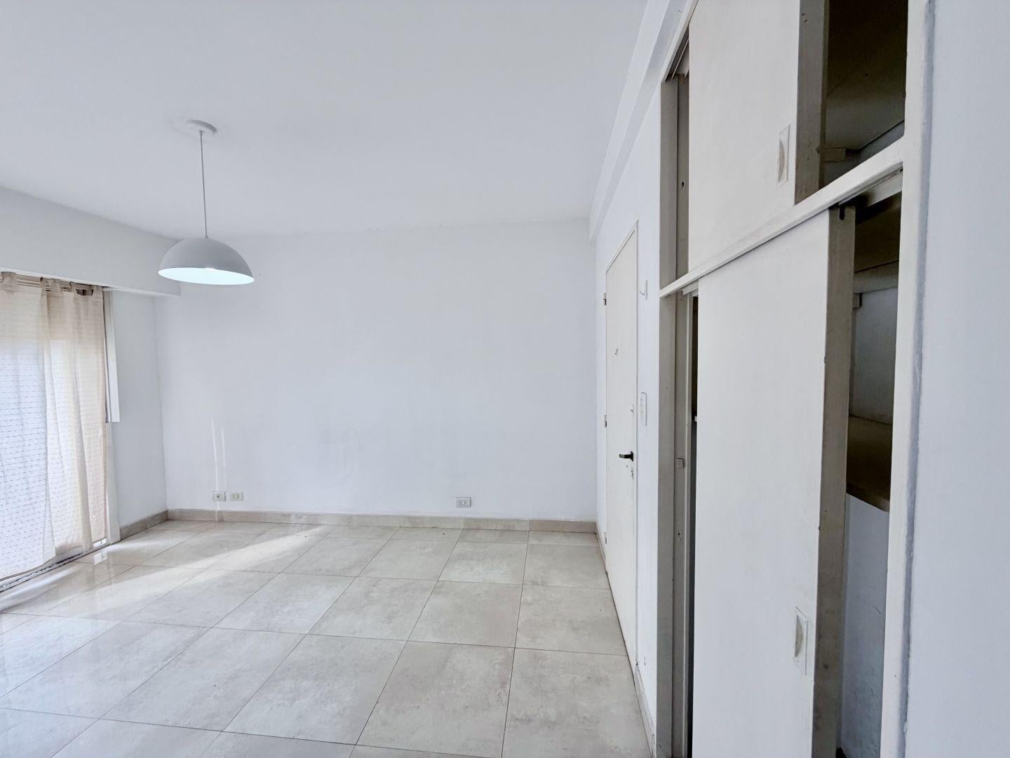 Foto de Venta 2 Ambientes, Villa luro, imagen 3