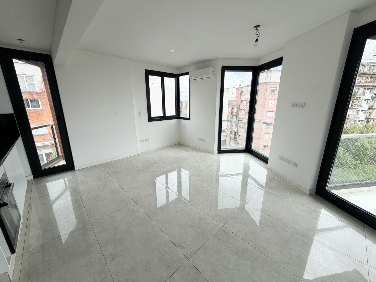 Foto de Departamento 3 Ambientes, Villa Luro, imagen 1