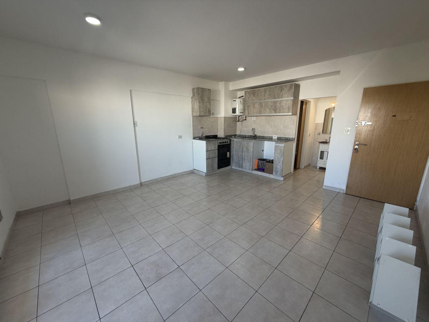Foto de Alquiler Monoambiente con balcón, en Villa Luro, imagen 3
