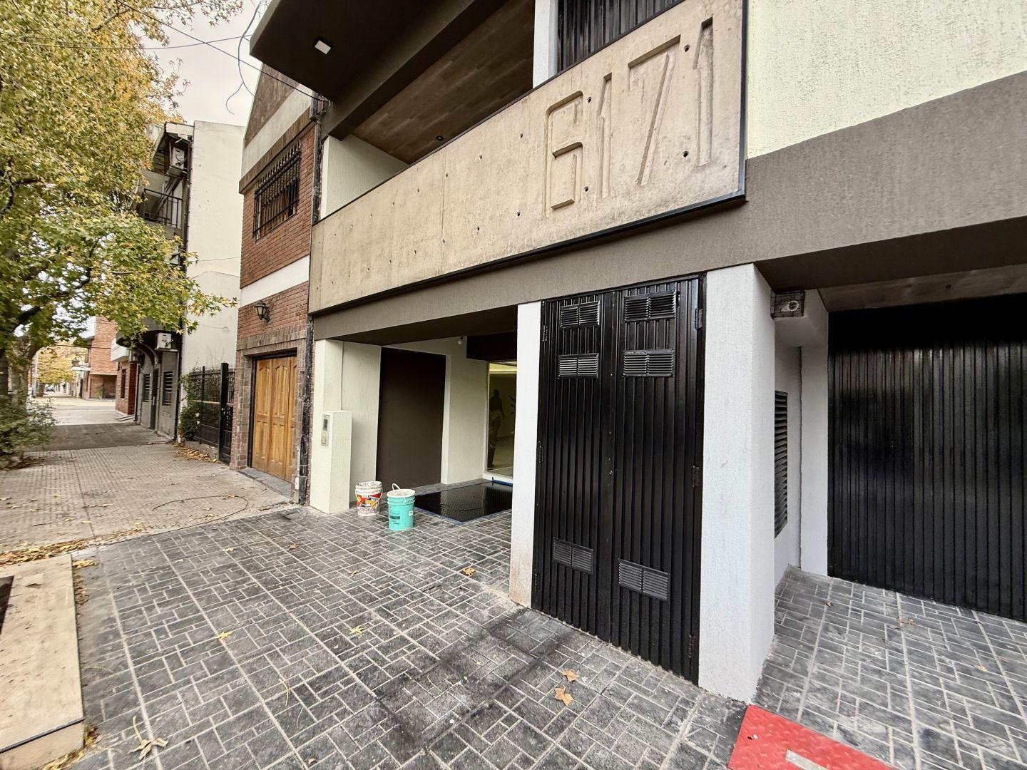 Foto de Monoambiente con patio a la Venta Mataderos, imagen 1