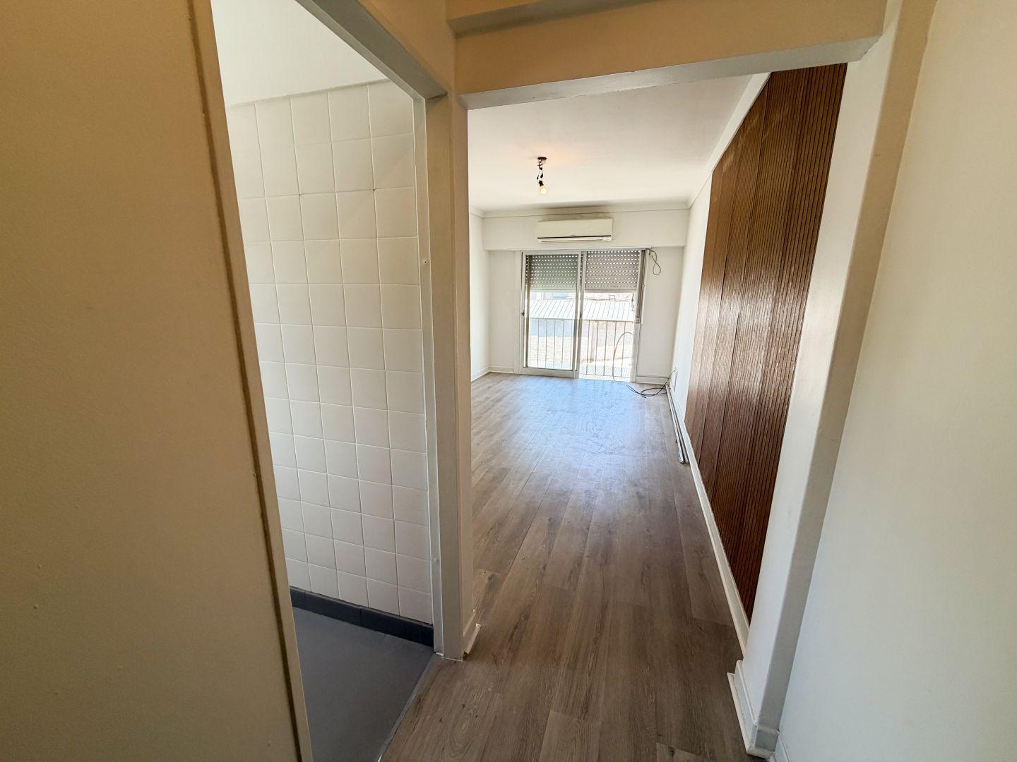 Foto de VENTA PH 3 AMBIENTES, LINIERS, imagen 1