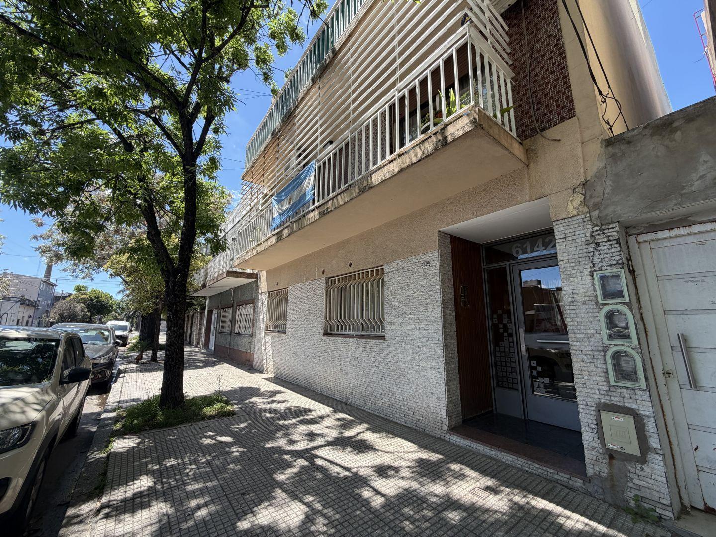 Foto de VENTA PH 3 AMBIENTES, LINIERS, imagen 2