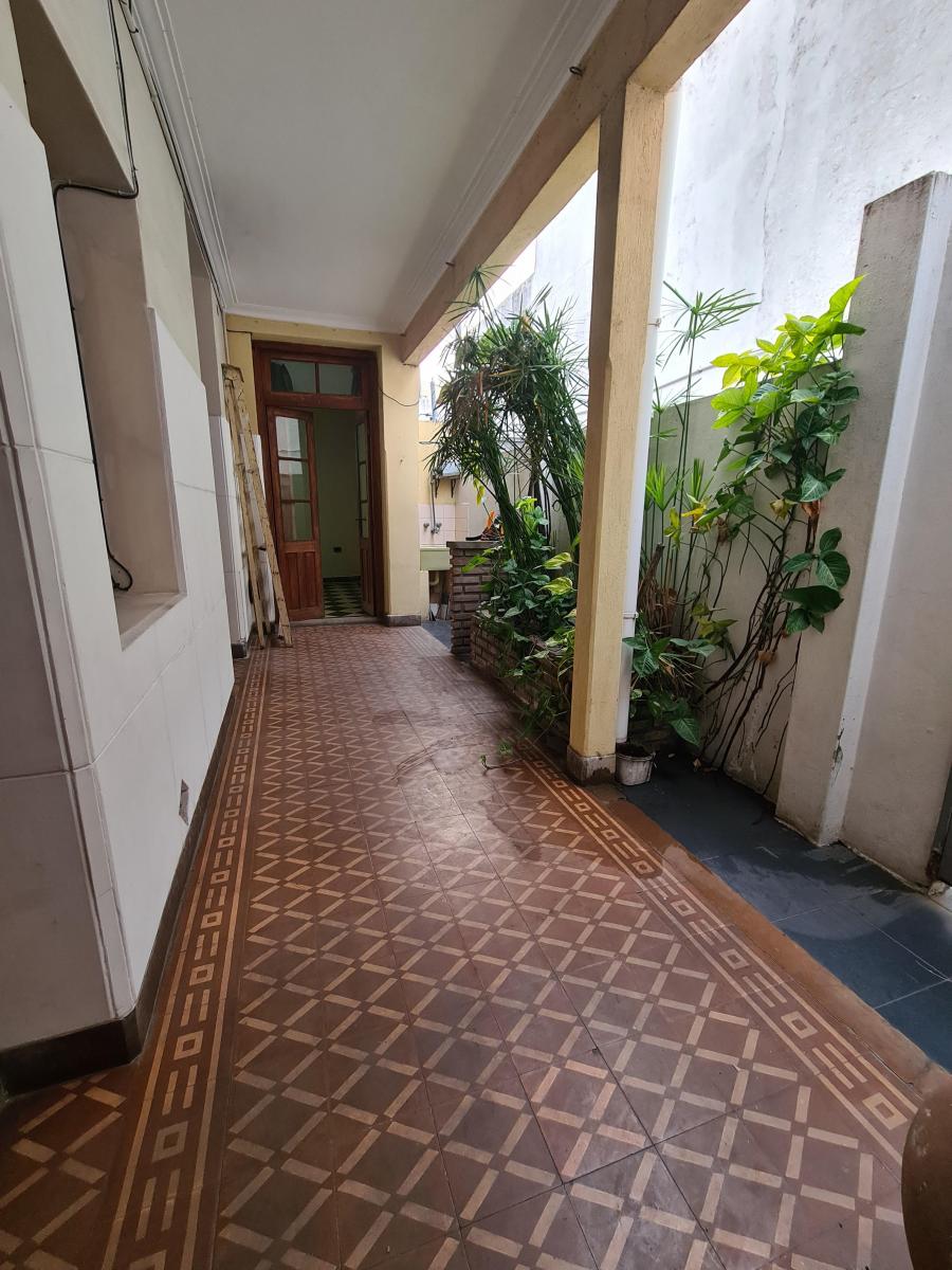 VENDO HERMOSO PH CON LOCAL INDEPENDIENTE A LA CALLE 41 E/21 Y 22