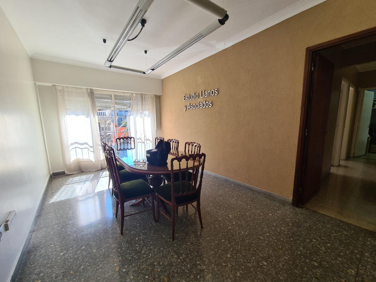 En Venta Importante Dpto Apto Destino Comercial o Vivienda, 47 E/ 11 y 12 3