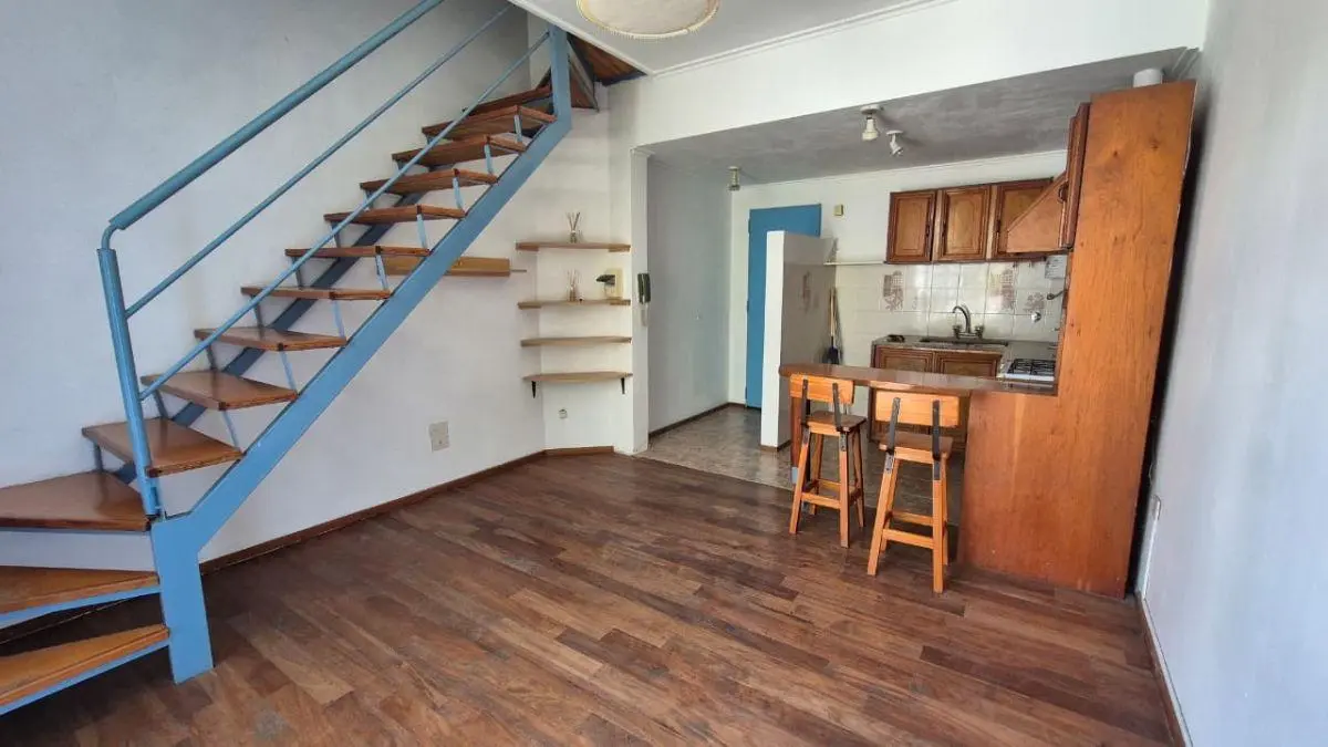 ALQUILER! HERMOSO DPTO 1 DORMI TIPO DUPLEX, ZONA LA LOMA CERCANO A PARQUES, 16 E 36 Y 37 1