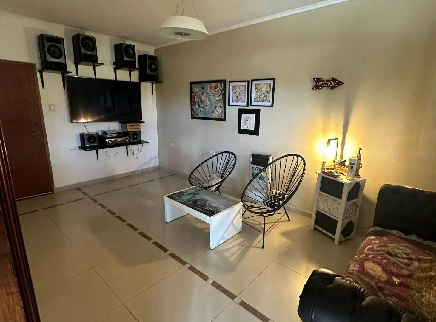 Casa en Alquiler 4 Dorm
458 N°s/n e/ 23 y 24 4