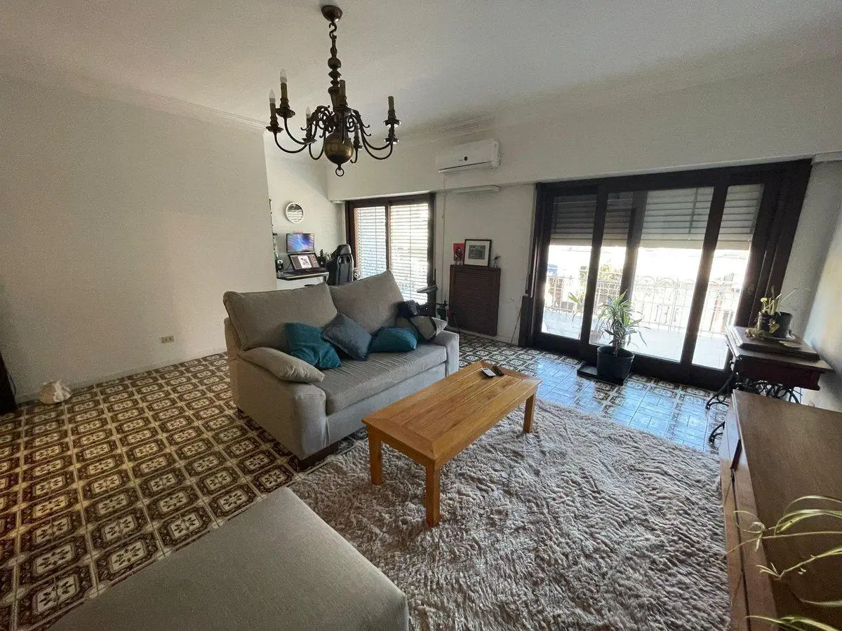 VENTA LOCAL (420M2) EN TIGRE CENTRO  AV CAZON 5