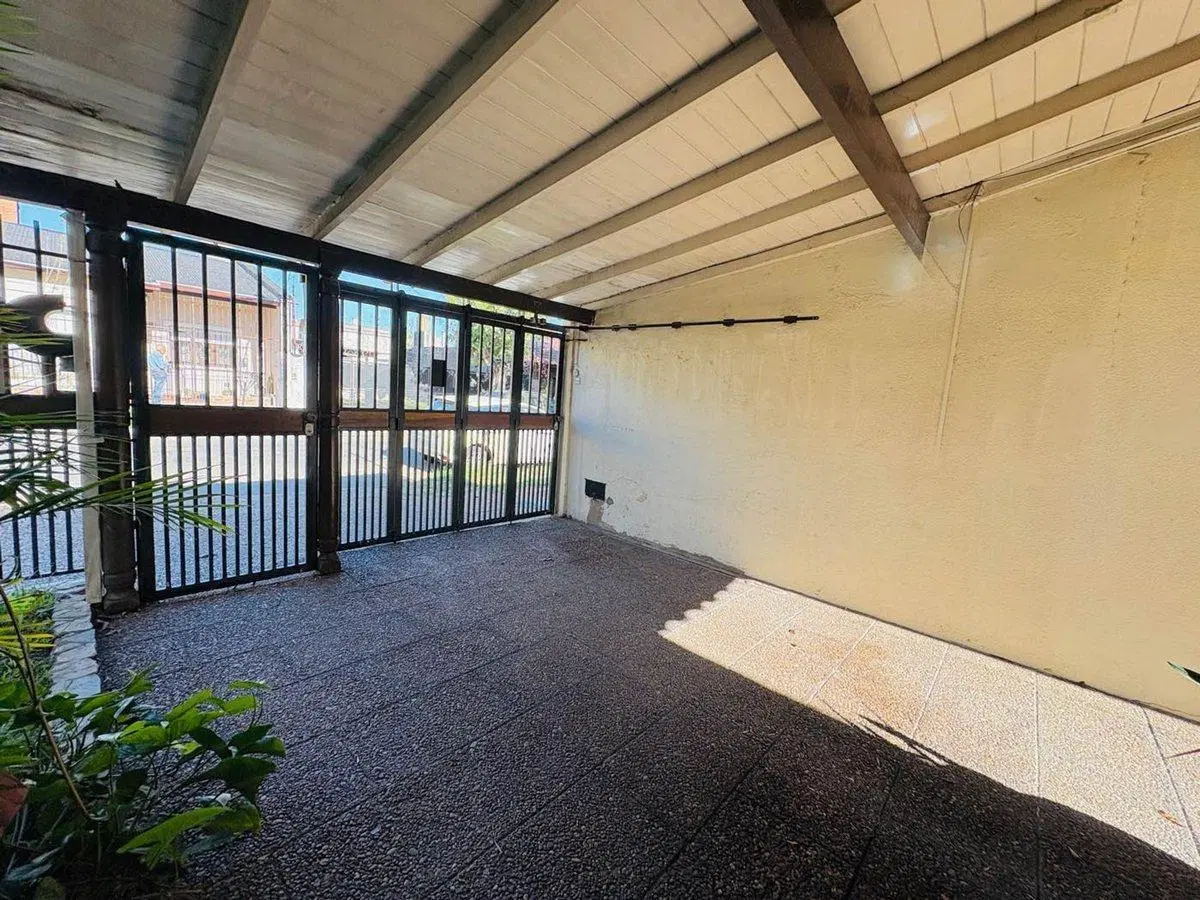 VENTA CASA 4 AMBIENTES BOULOGNE 5