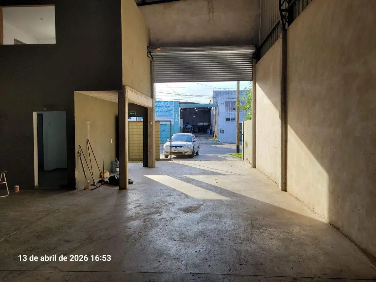 Galpón en alquiler - Ricardo Rojas zona industrial 3
