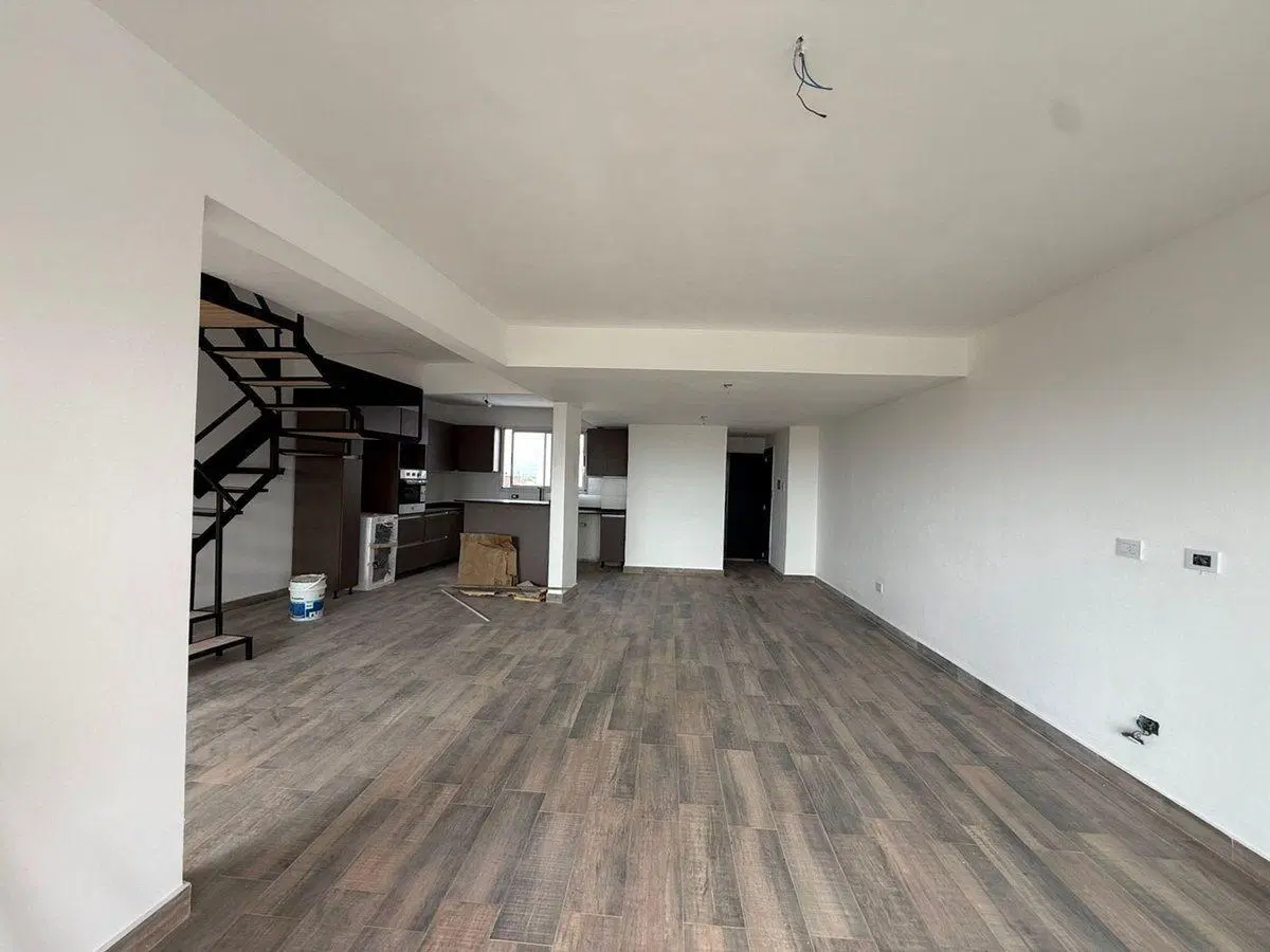 VENTA DUPLEX 4 AMBIENTES DOBLE COCHERA EN TIGRE 4
